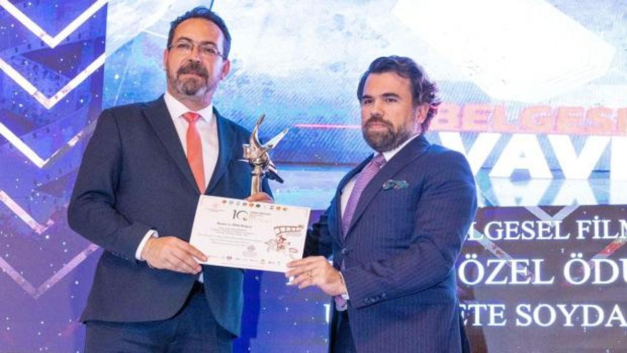 Yönetmen Umut Mete Soydan'a TÜRKSOY Özel Ödülü verildi