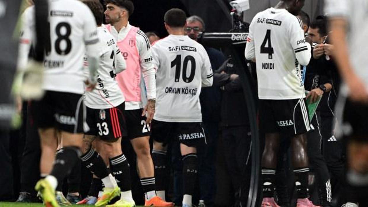 273 maçta sadece 1 kez atılan yıldız, Süper Lig'de kart rekorunu kırdı