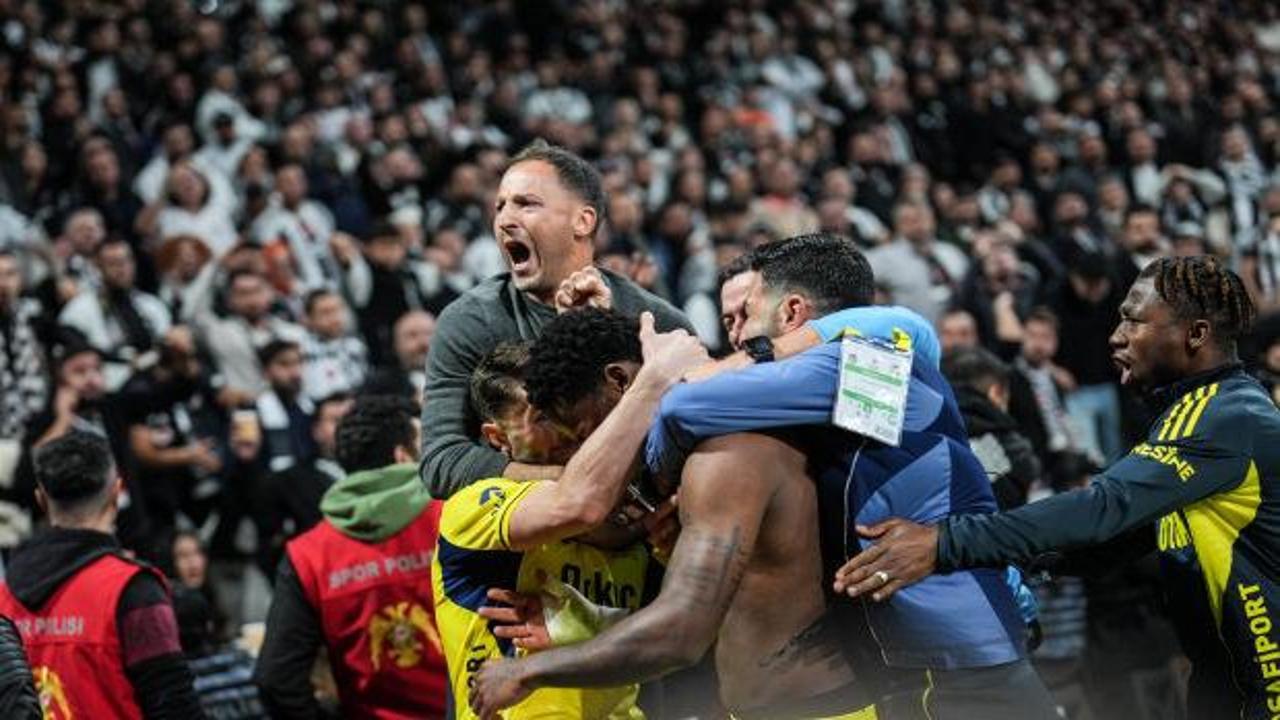 Fenerbahçe'nin yıldızından Beşiktaş taraftarına olay hareket