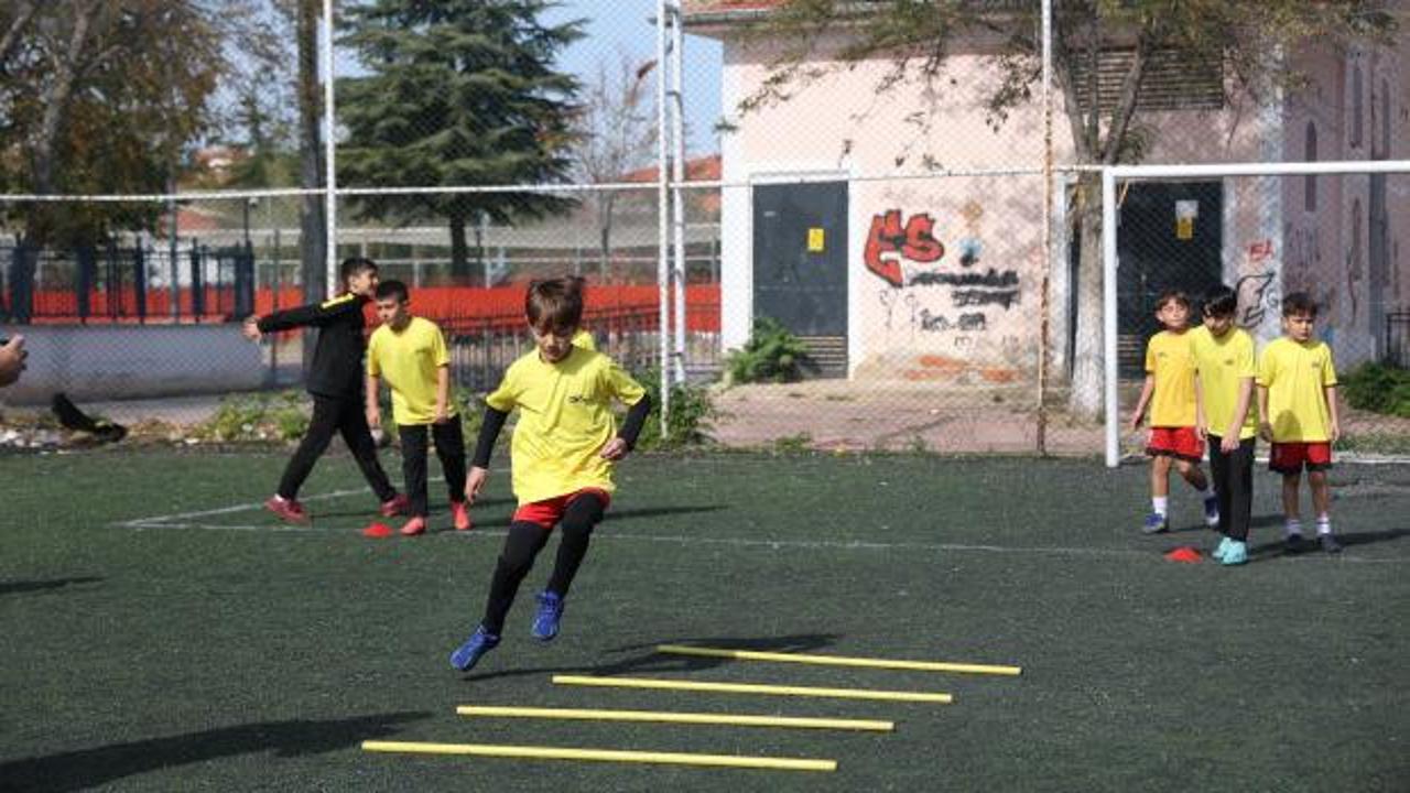 Başkan Uğur İbrahim Altay: 13 bin öğrencimize başarılar diliyorum