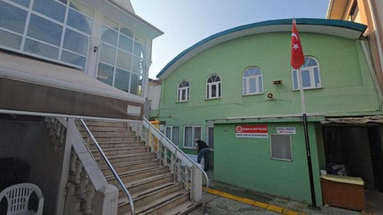 Caminin kadınlar tuvaletinde erkek cesedi bulundu