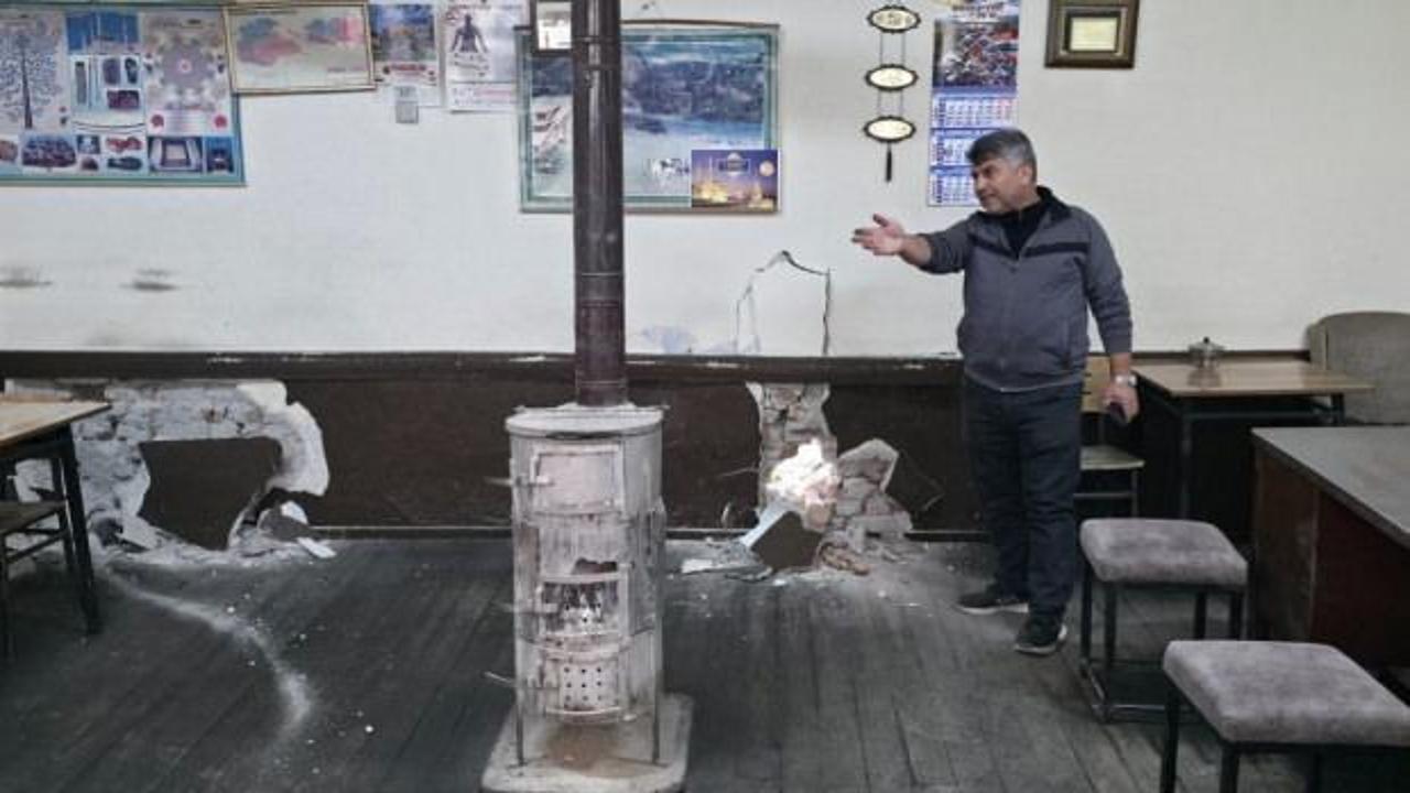 Erzincan'da panik anlar: Müşteriler can havliyle kaçtı! 