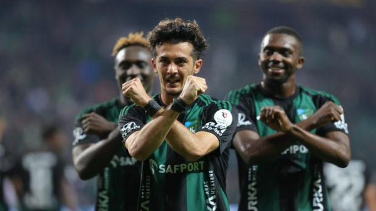 Her açıklaması olay oluyor! Tayfur Bingöl'den Ajax ve Osimhen sözleri