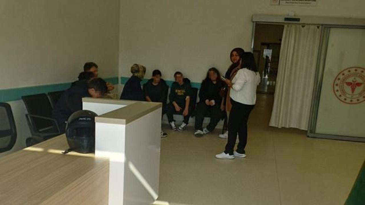 Okul kantininden d&ouml;ner yiyen 11 liseli hastanelik oldu