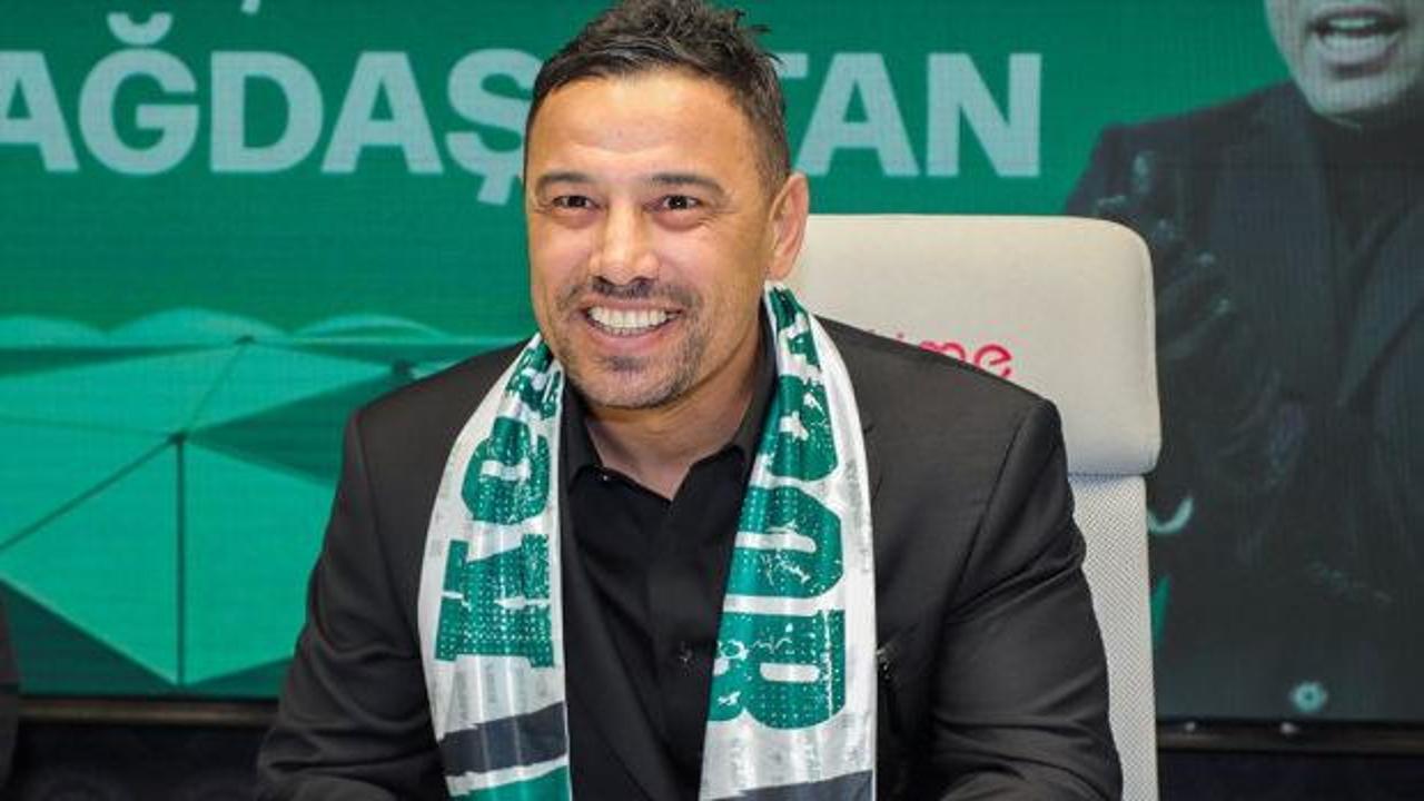 S&uuml;per Lig ekibinde &Ccedil;ağdaş Atan d&ouml;nemi! Resmi imzayı attı