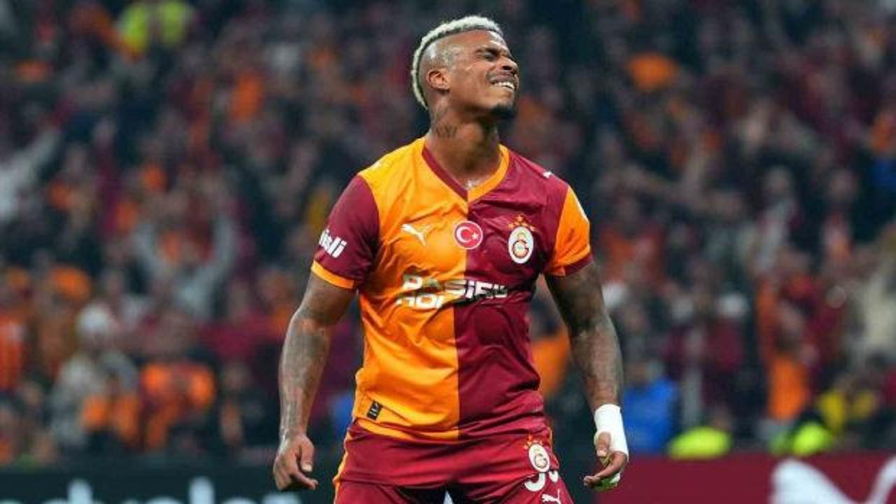 Taraftar transfer ettirmişti! Galatasaray s&ouml;zleşmesini uzatıyor