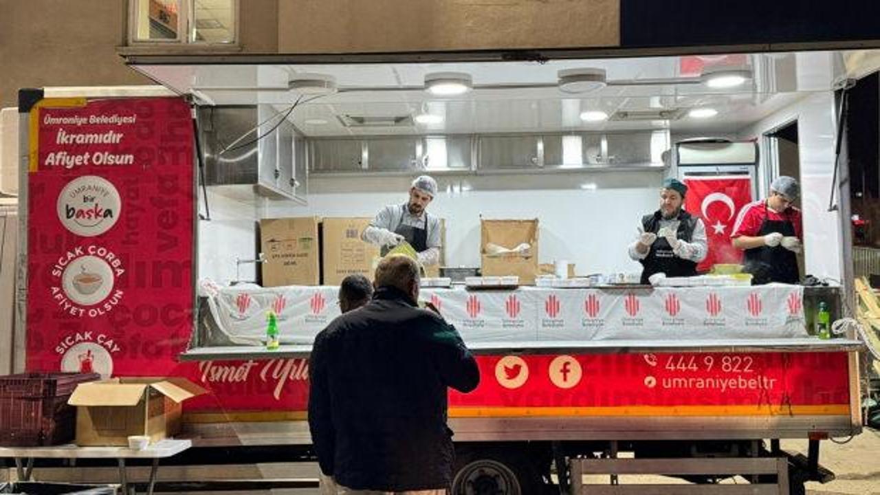 Ümraniye’de her gün binlerce kişiye sıcak çorba ikramı