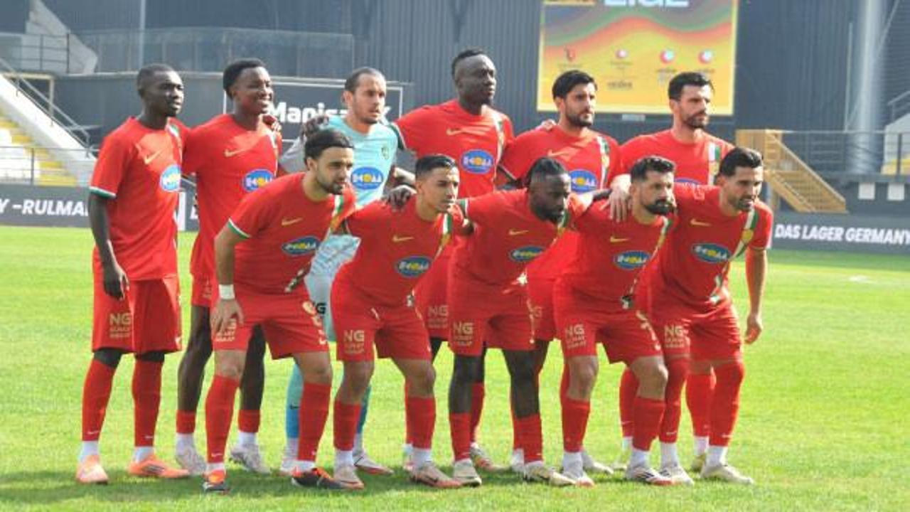 1. Lig ekibi bahis oynayan 5 oyuncusuyla yollarını ayırdı