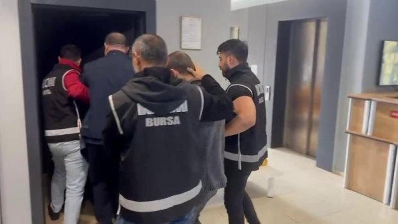 Bursa merkezli 11 ilde &lsquo;change ara&ccedil;&rsquo; operasyonu: 4 ş&uuml;pheli yakalandı