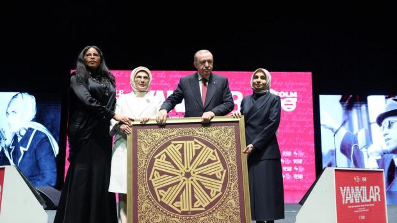 Emine Erdoğan'dan “Yankılar” sergisi paylaşımı