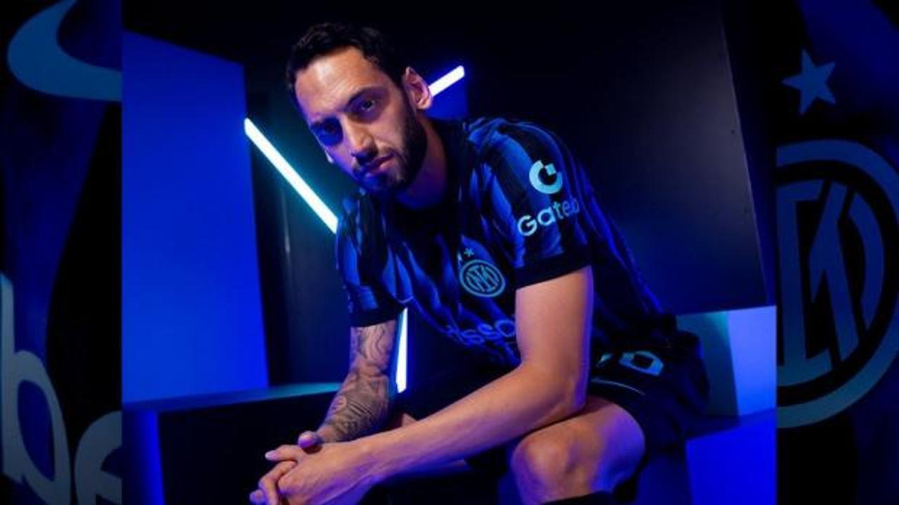 Hakan Çalhanoğlu'na büyük onur! En iyisi seçildi