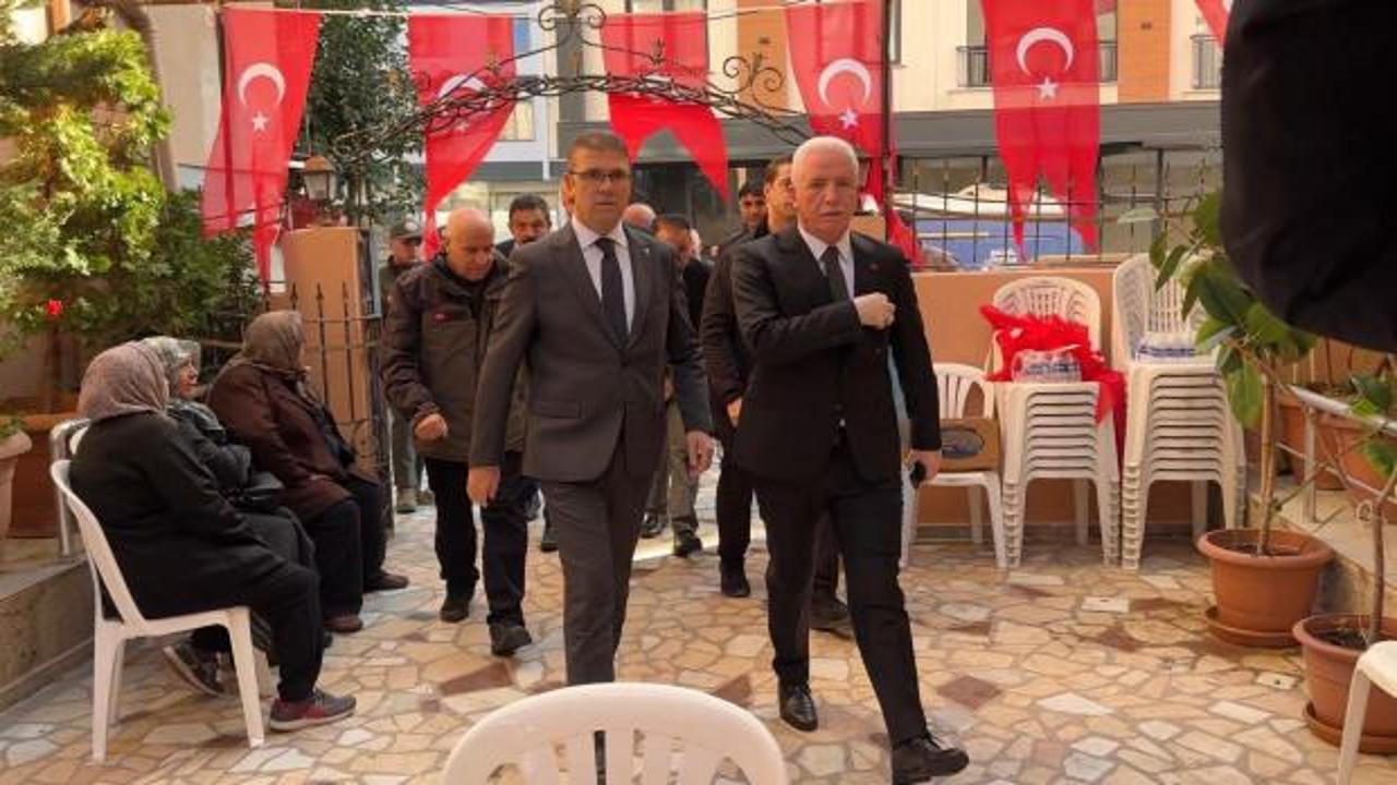 İstanbul Valisi G&uuml;l'den, şehit Pilot Hasan Bahar'ın yakınlarına başsağlığı ziyareti