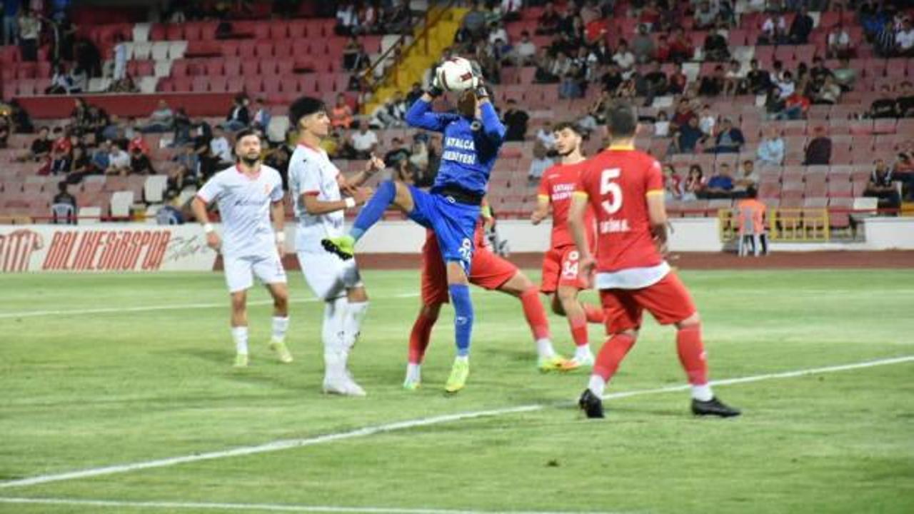 Süper Lig'in efsane ekibi bahis skandalı sonrası iki kalecisini kaybetti