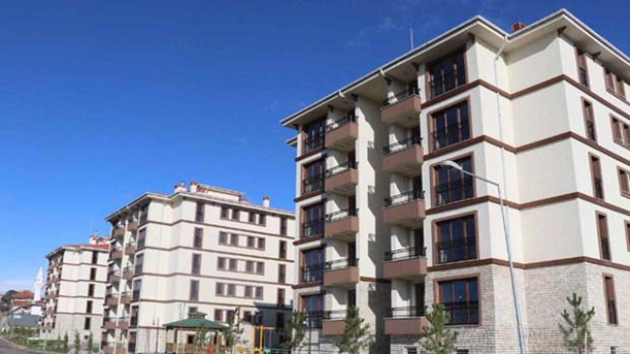 TOKİ aynı evden 2 kişi başvurabilir mi? TOKİ 500 bin sosyal konut aynı evden kaç genç başvurabilir?