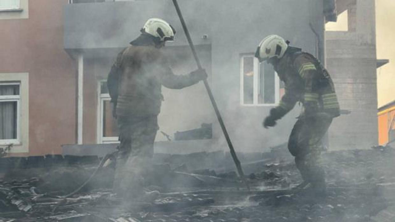 Ümraniye'de iş yeri deposunda yangın