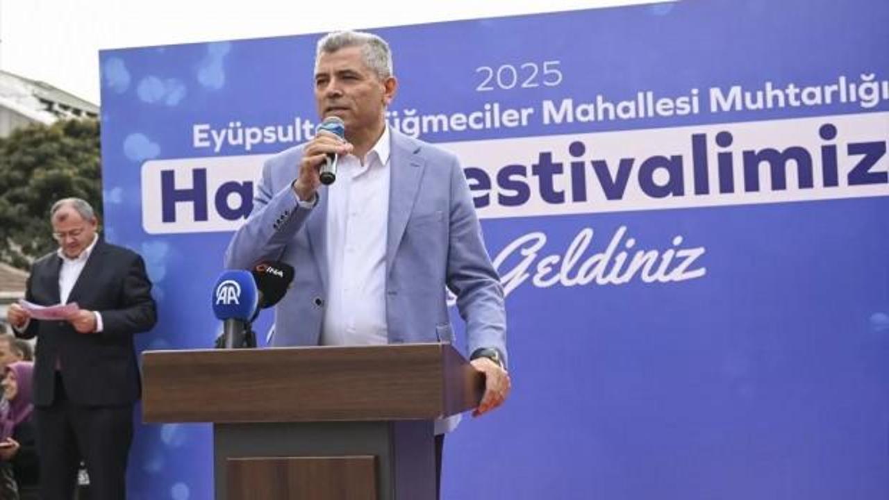 Ey&uuml;psultan'da hamsi festivali d&uuml;zenlendi