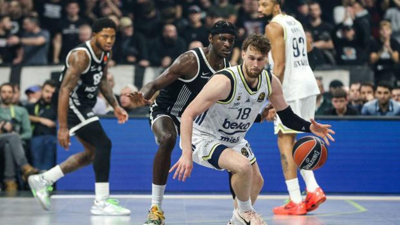 Fenerbahçe, Partizan'ı Sırbistan'da devirdi