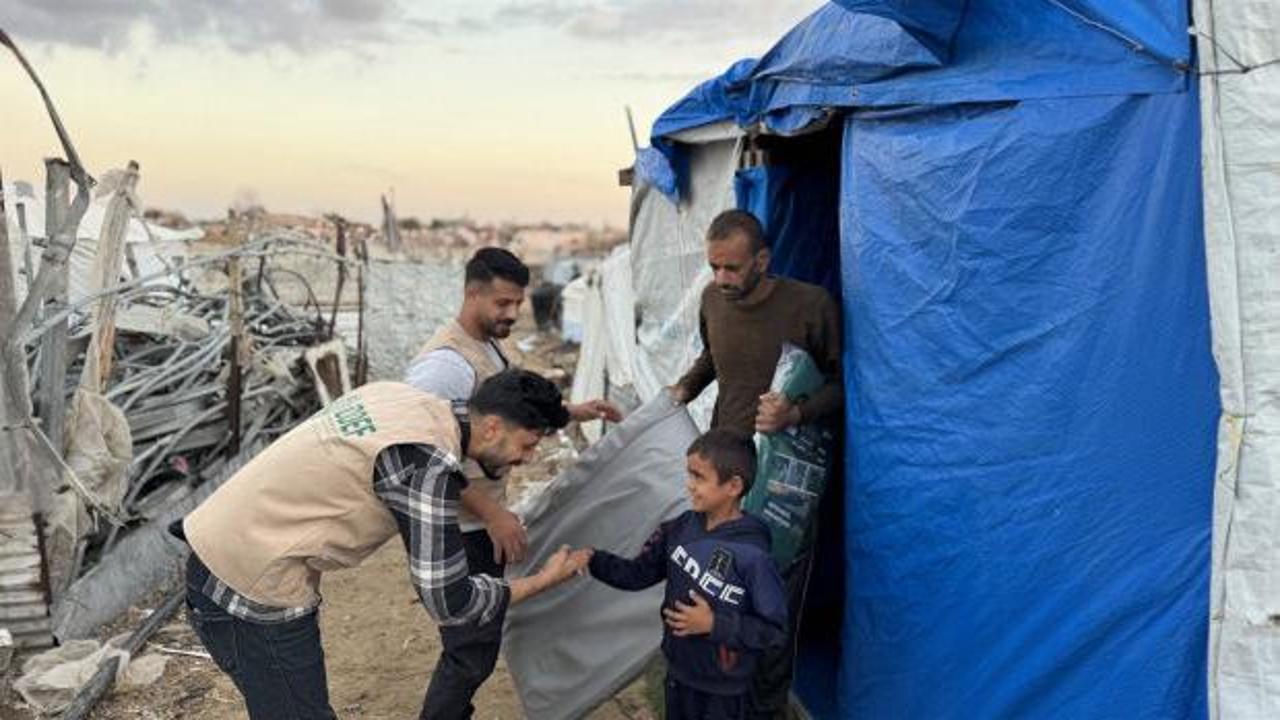 İDDEF, Gazze’ye Kış Yardımlarını Artırdı