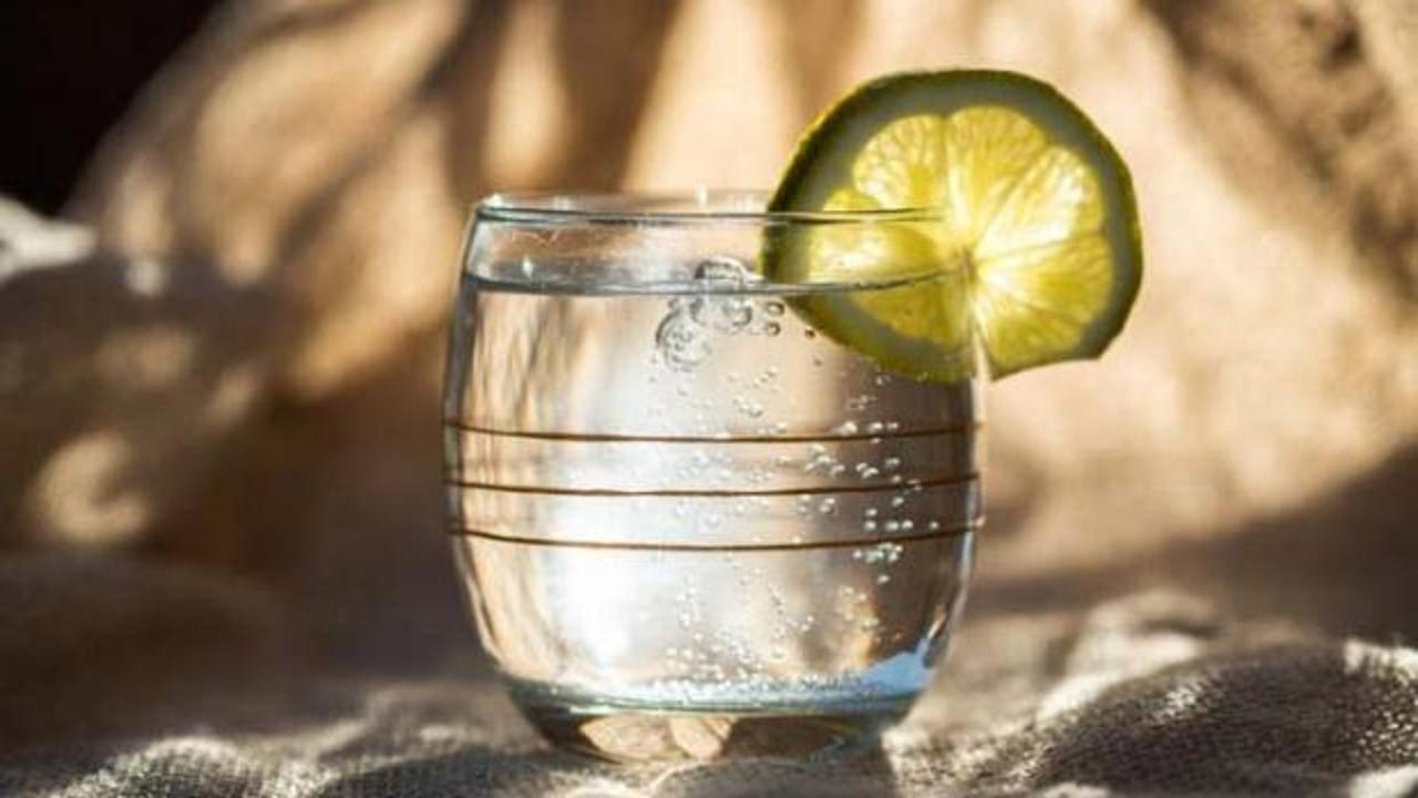 Kafede 1 dilim limon 10 TL! Ekstra ücret tartışması büyüyor