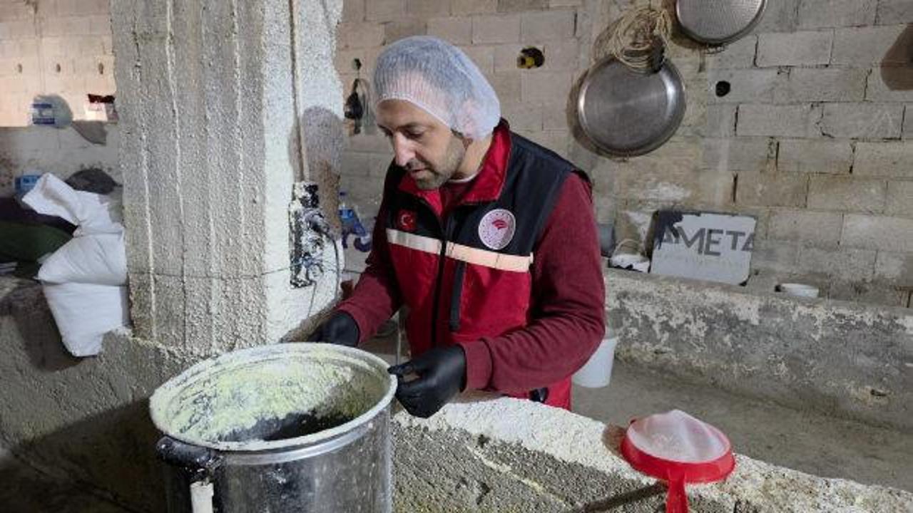 Kilis'te hijyen skandalı! Peynir ve yoğurt &uuml;retimi durduruldu 