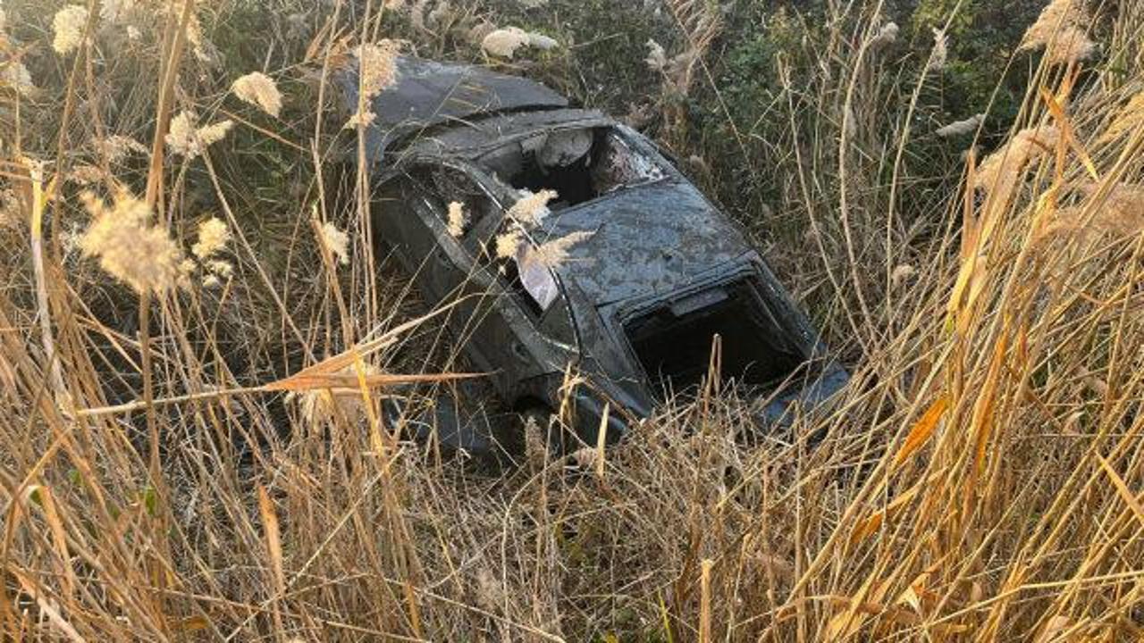 Otomobil devrildi! 2 kişi hayatını kaybetti