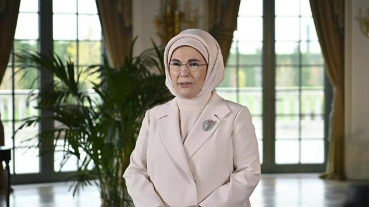 Emine Erdoğan "Büyüyen Avrupa Zirvesi"ne seslendi: "Aile kurumu güçlendirilmeli"