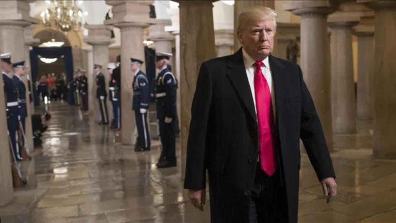 Trump resti &ccedil;ekti: Artık zamanı geldi! Epstein belgeleri ABD'yi karıştırdı