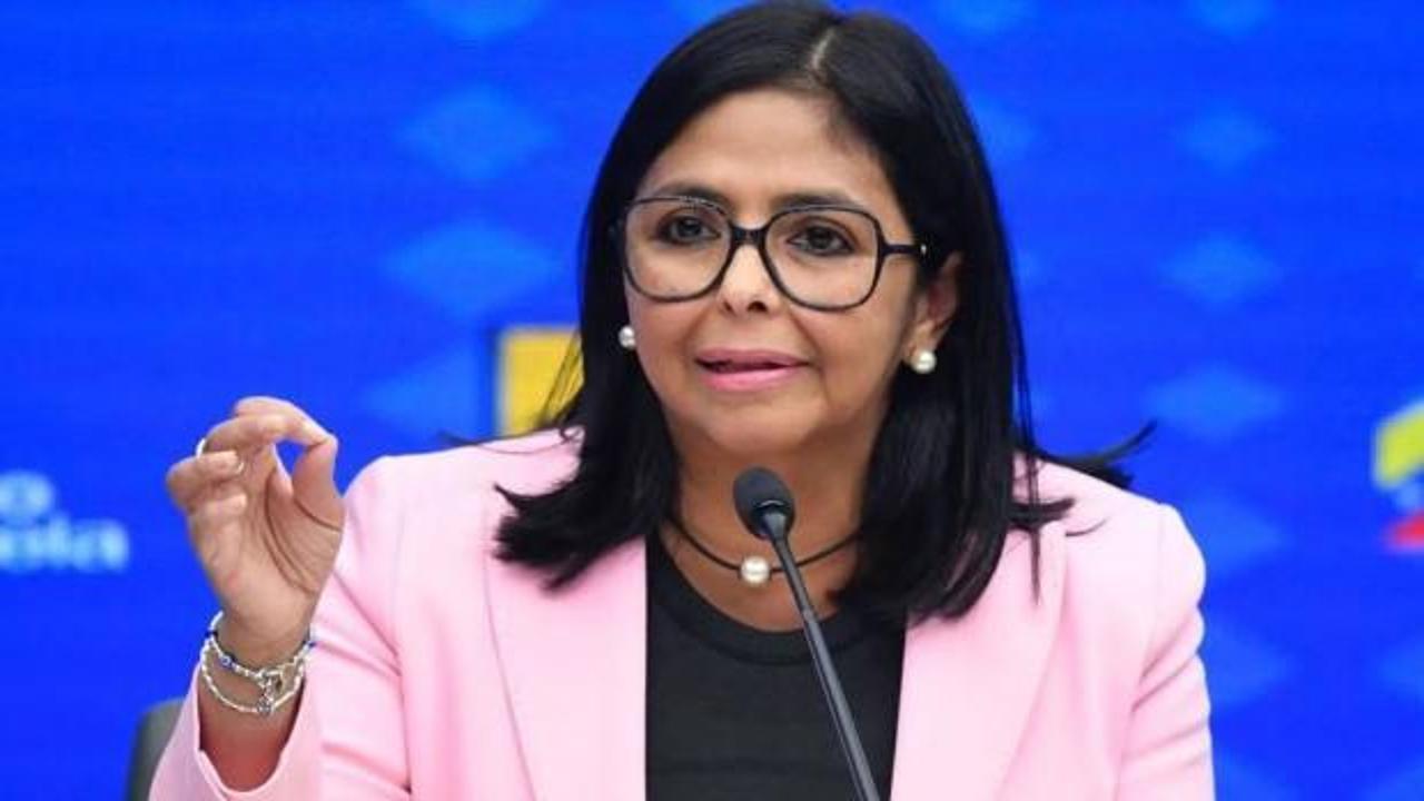 Venezuela'dan ABD'ye "51. eyalet" resti: Direneceğiz