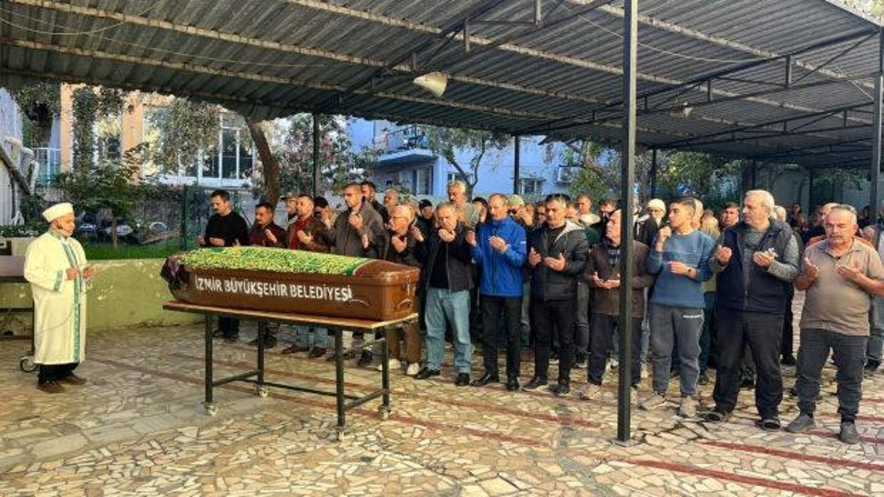 Yangında 30 kedisiyle ölen kadının cenazesi defnedildi