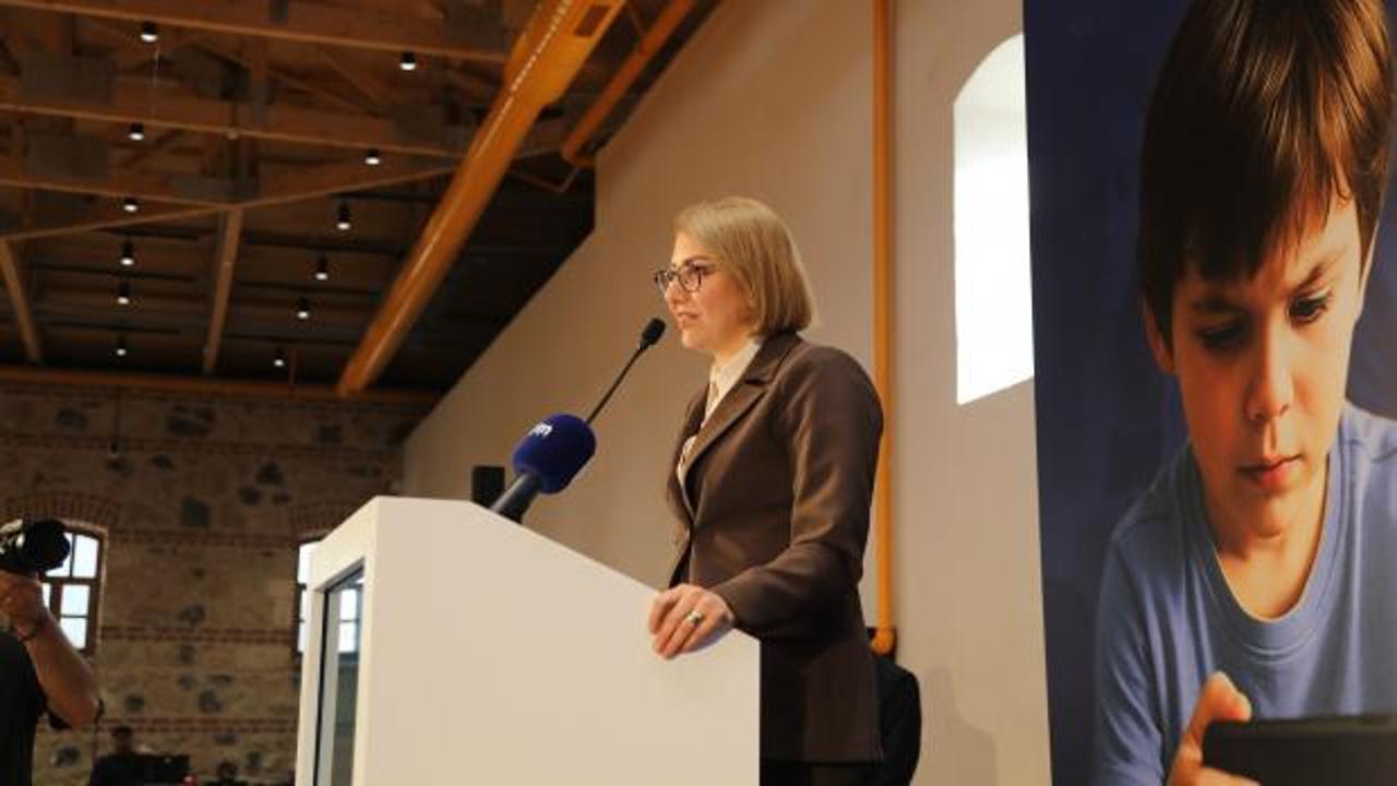 Yetim Vakfı'ndan ailelere ‘Dijital Yetim’ uyarısı