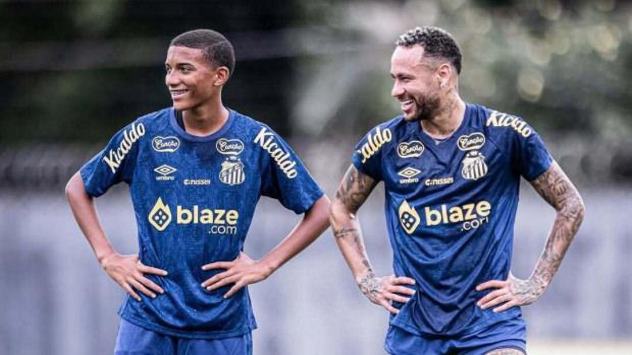 17 yaşında Avrupa'yı peşinde taktı! Süper Lig devi Brezilya efsanesinin oğlunu istiyor