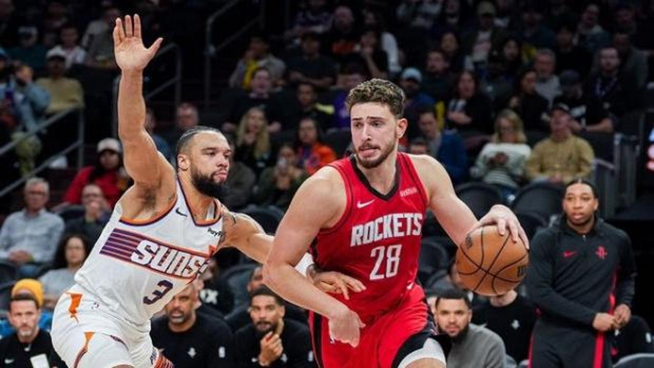 Alperen Şeng&uuml;n'den galibiyete 18 sayılık katkı