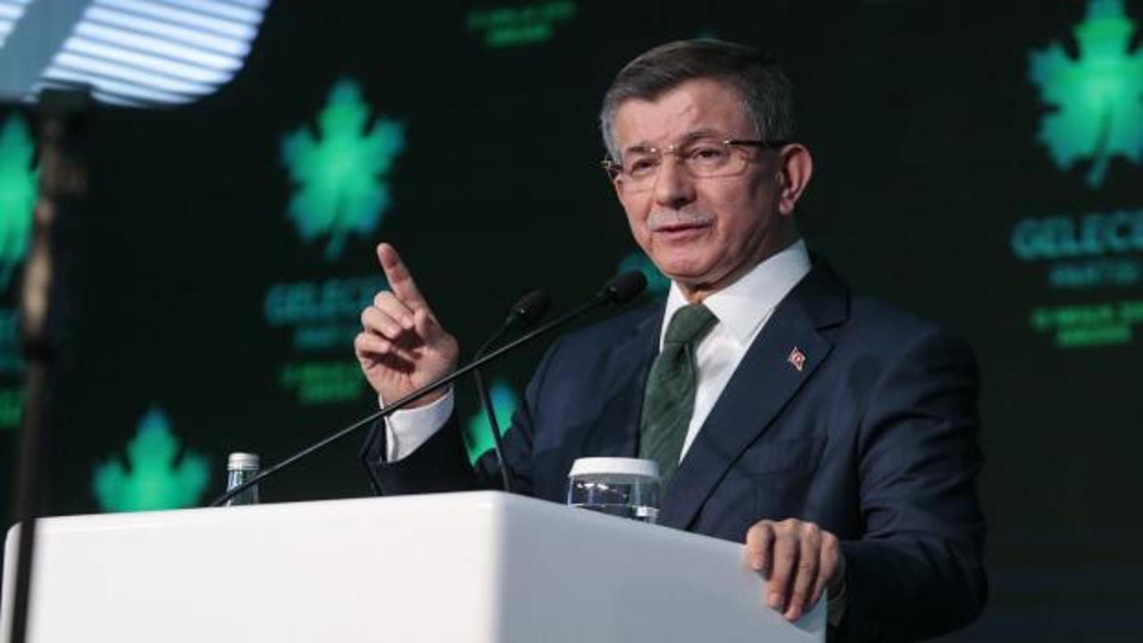 Davutoğlu'ndan ittifak &ccedil;ıkışı! 4 parti birleşebilir! Bunun i&ccedil;in her şeyi yaparım
