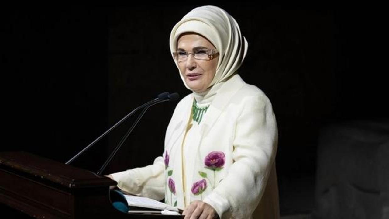 Emine Erdoğan'dan T&uuml;rkiye'nin COP31 başkanlık s&uuml;recine ilişkin tebrik paylaşımı