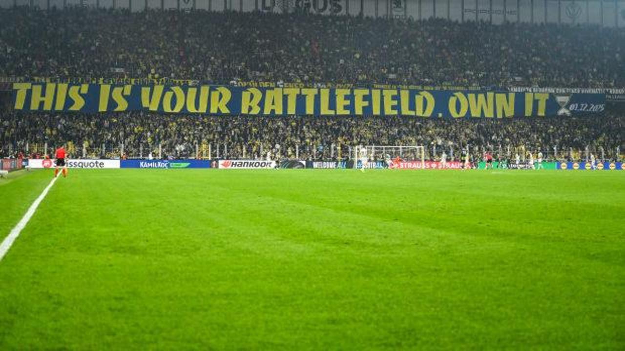 Fenerbahçe'den Galatasaray maçı için pankart