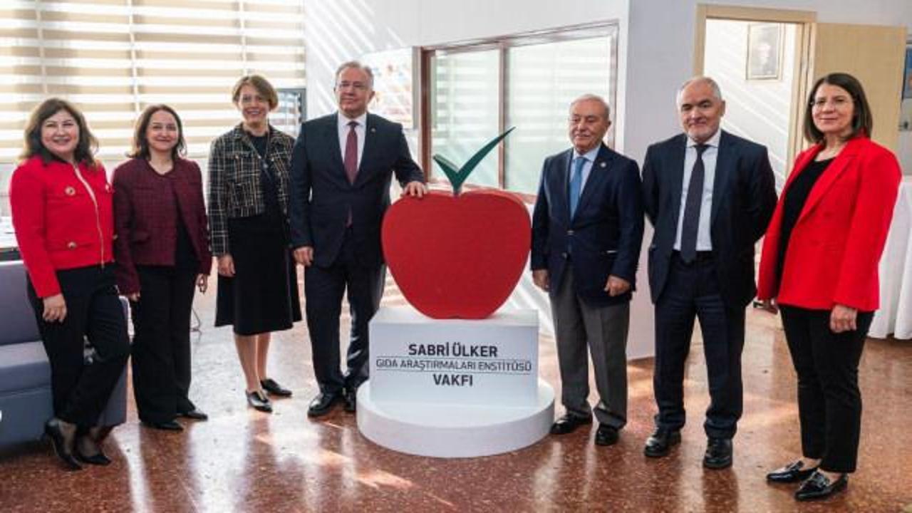 Hacettepe Üniversitesi ve Sabri Ülker Vakfı'ndan beslenme okuryazarlığı alanında işbirliği