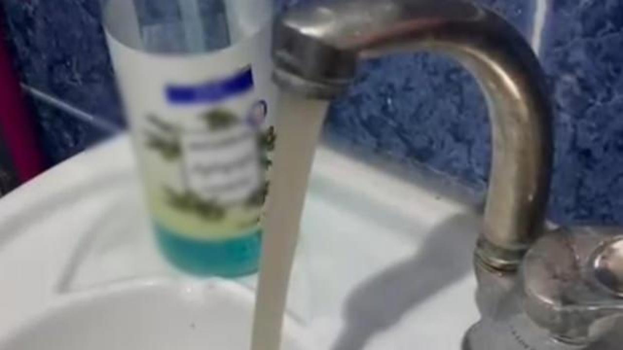 İstanbul'da musluklardan kirli su akmasına vatandaşlardan tepki