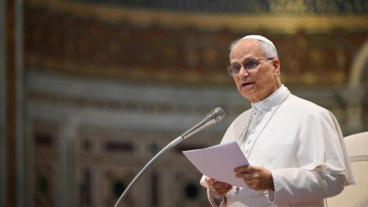 Türkiye'den ayrılmıştı! Papa 14'üncü Leo Lübnan'da! 