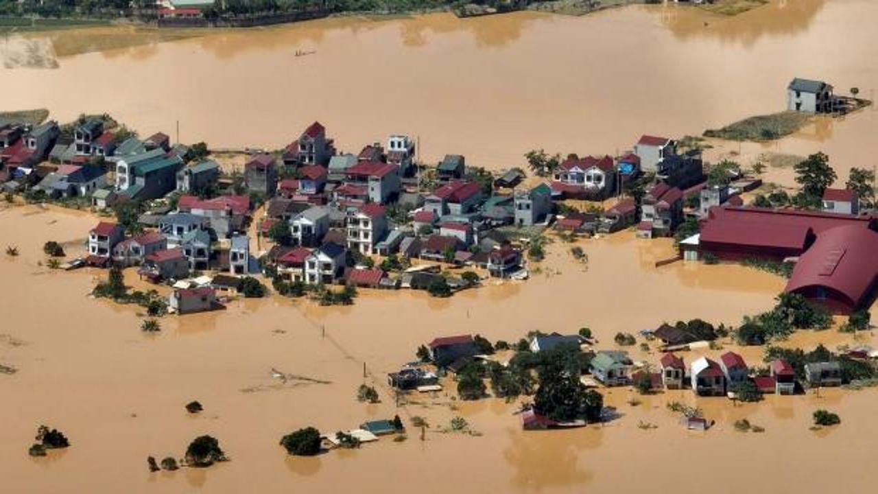 Vietnam'da sel felaketi: Ölü sayısı 91'e yükseldi