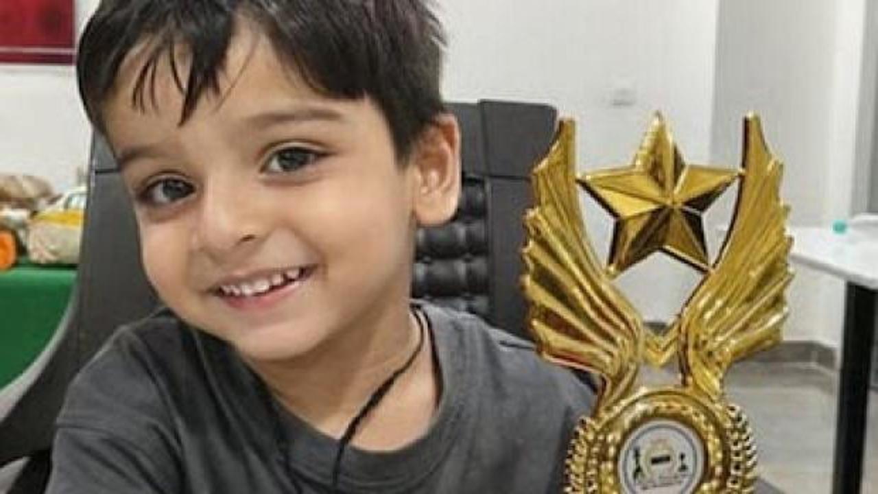 3 yaşında dünya rekoru kırdı! Satranç camiası bu çocuğu konuşuyor! 