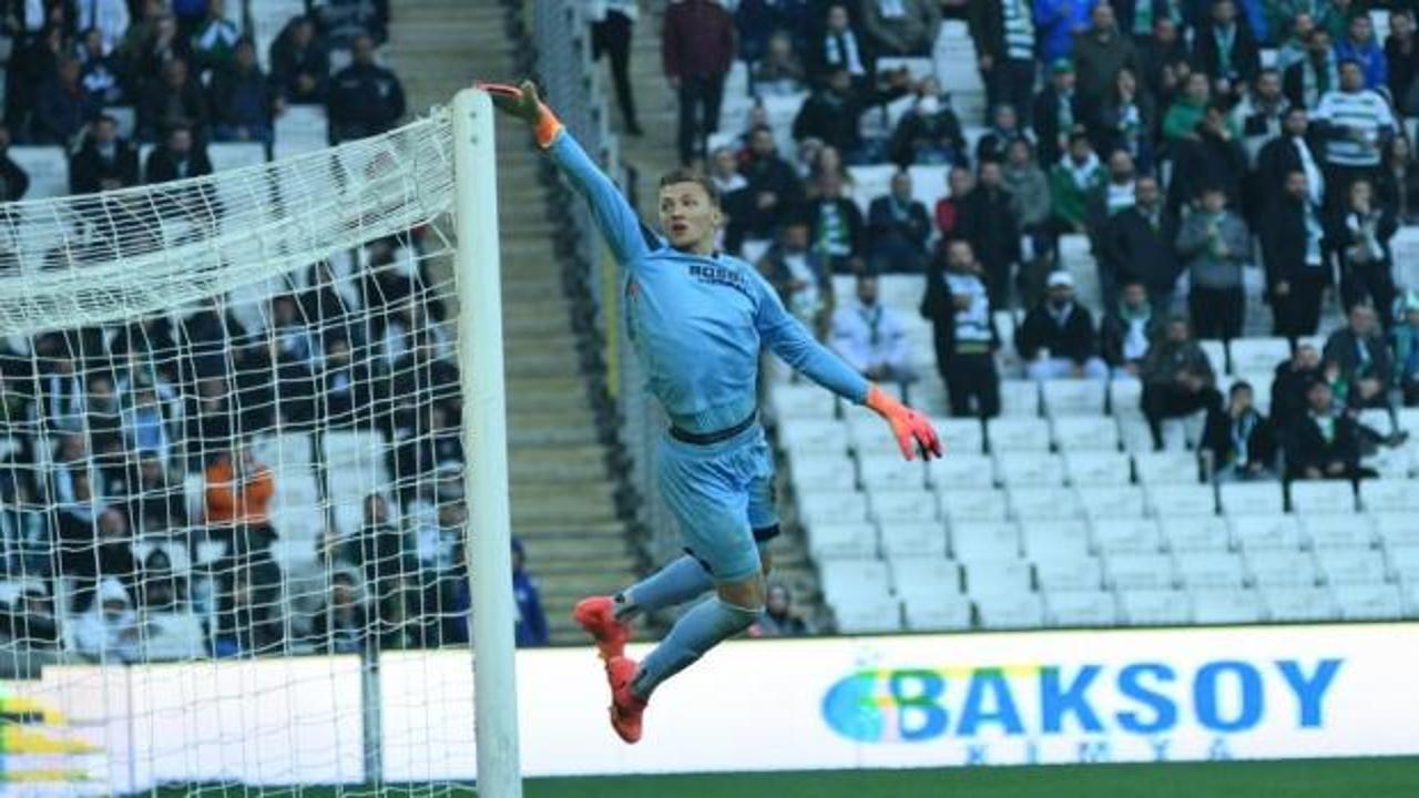 Daha 18 yaşında! Avrupa'nın iki dev kulübü 2. Lig'in genç kalecisinin peşinde