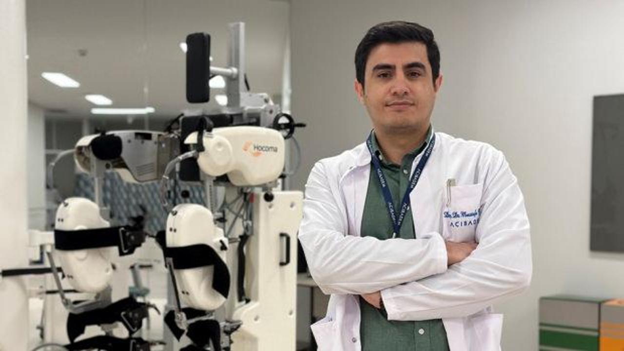 Felç ve omurilik hastalarında çığır açan tedavi: Doç. Dr. Mustafa Çorum'dan robotik öneri