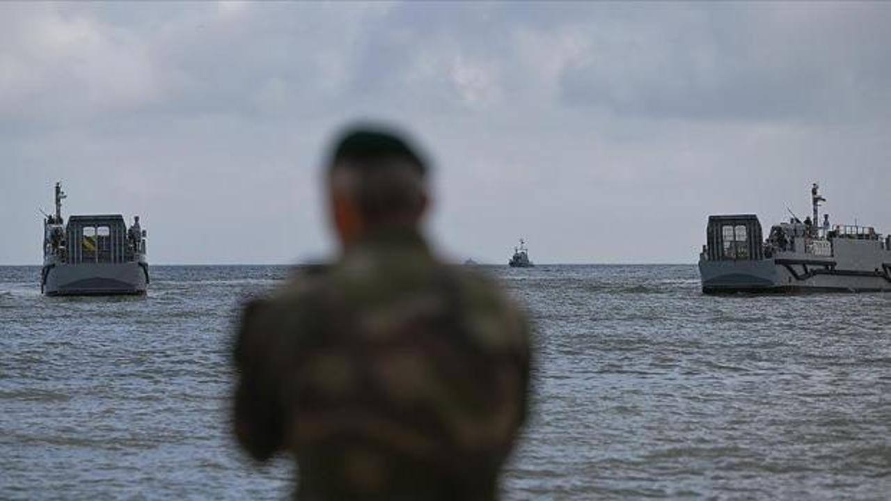 Fransa'nın nükleer üssünde kırmızı alarm! Gizemli İHA'lara yaylım ateşi! 