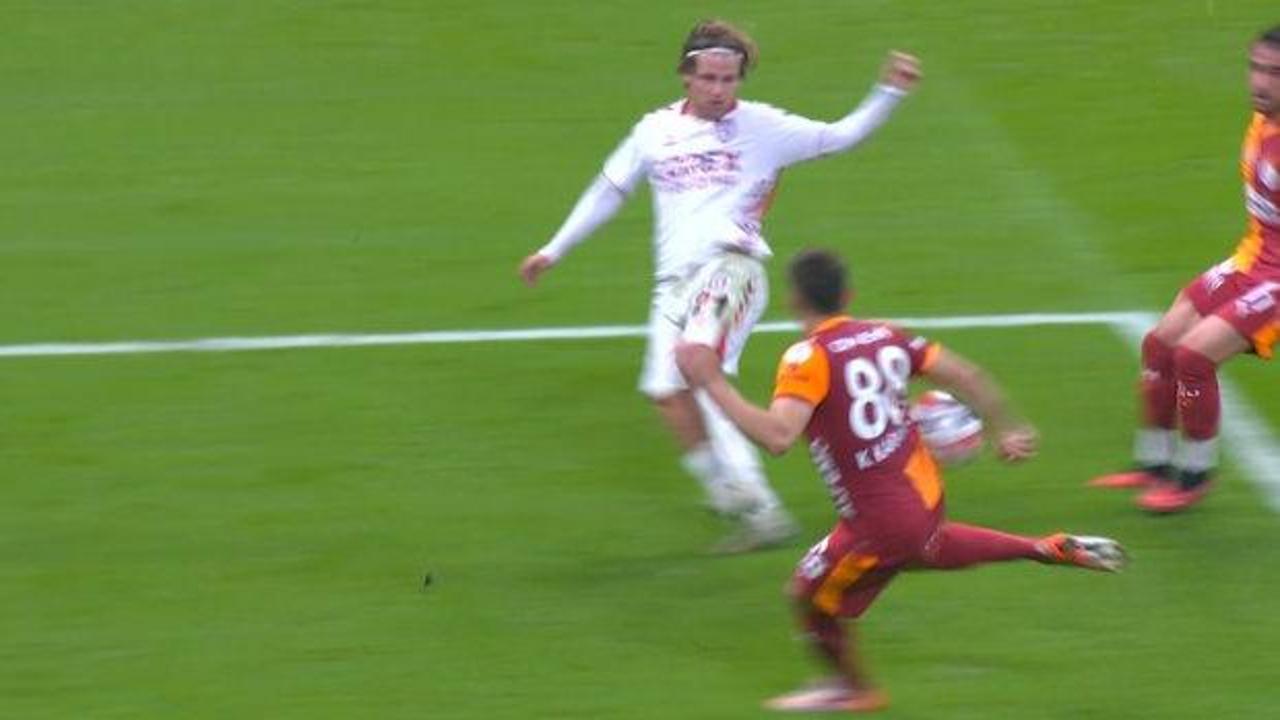 Galatasaray - Samsunspor maçının hakemleri hakkında suç duyurusu