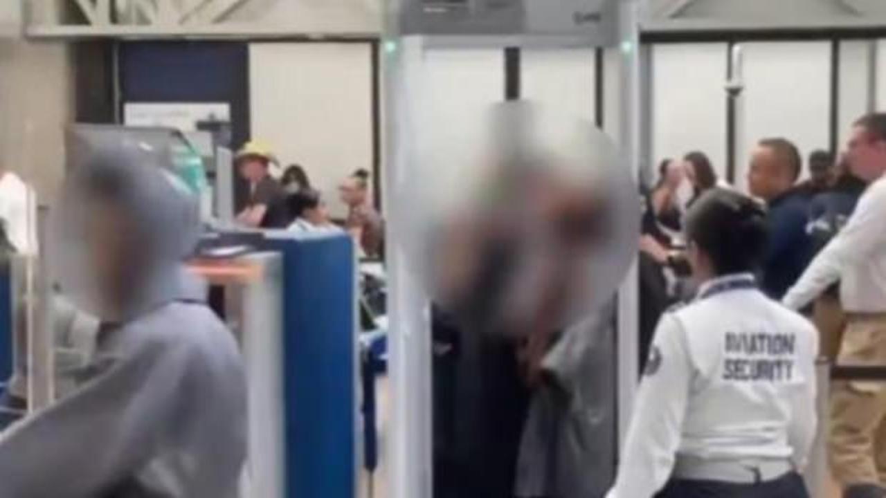 Kolombiya'da çocuk istismarcısı Yahudi tarikatına baskın