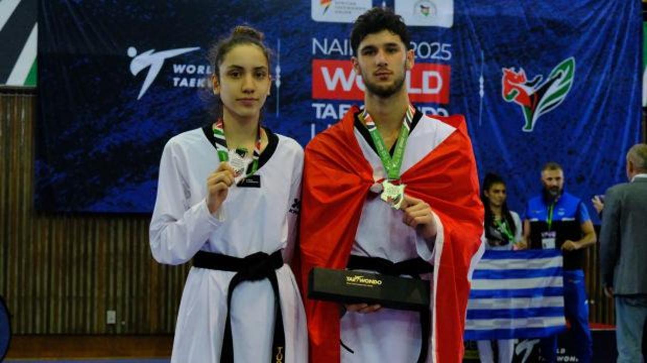 Milli sporculardan gümüş madalya