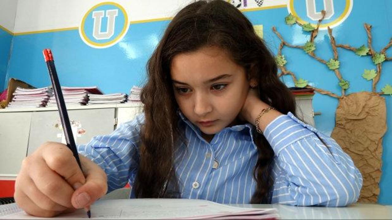 T&uuml;rkiye'nin gururu oldu! Trabzonlu Lina'dan ABD'de tarihi başarı