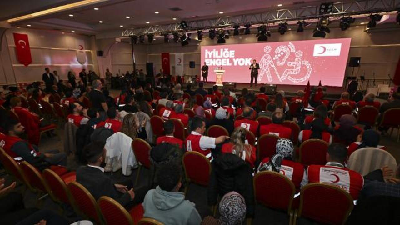Türk Kızılay’dan “İyiliğe Engel Yok” buluşması: Henry Dunant Ödülü alındı
