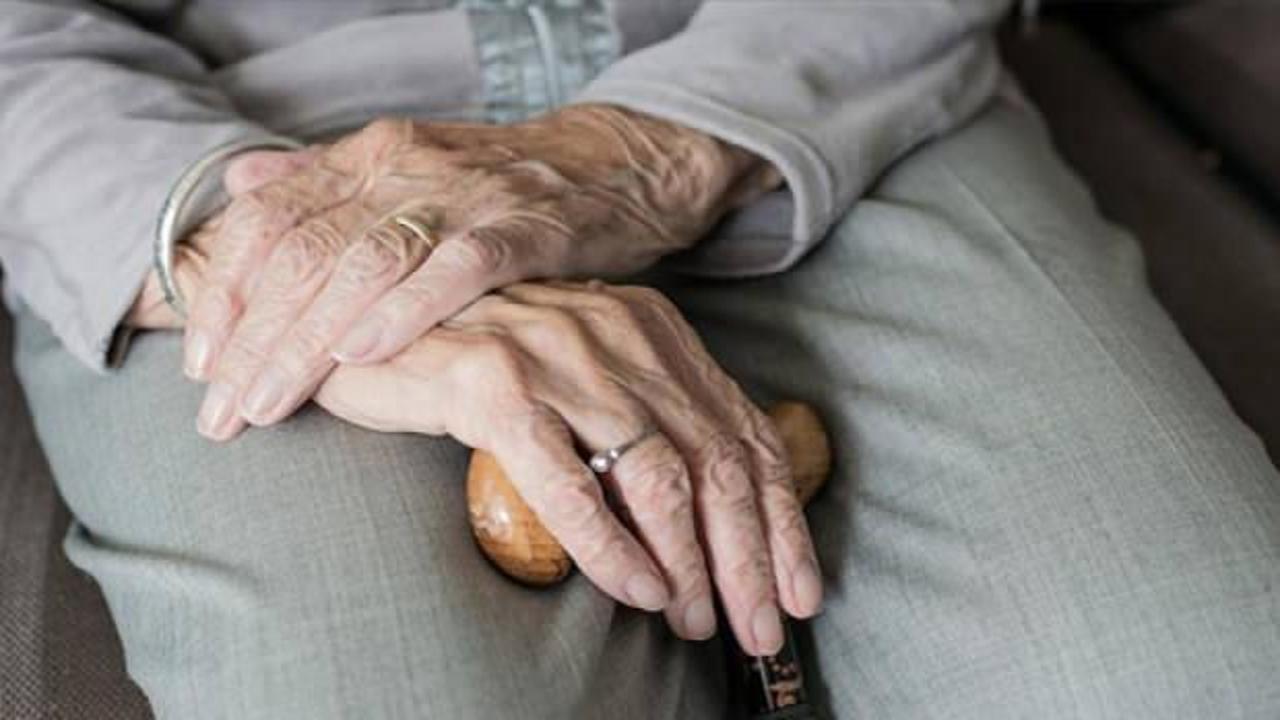 Vücudun 'pes ettiği' yaş ilk kez hesaplandı...  Yaşlanmada 'kırılganlık eşik' açıklandı!