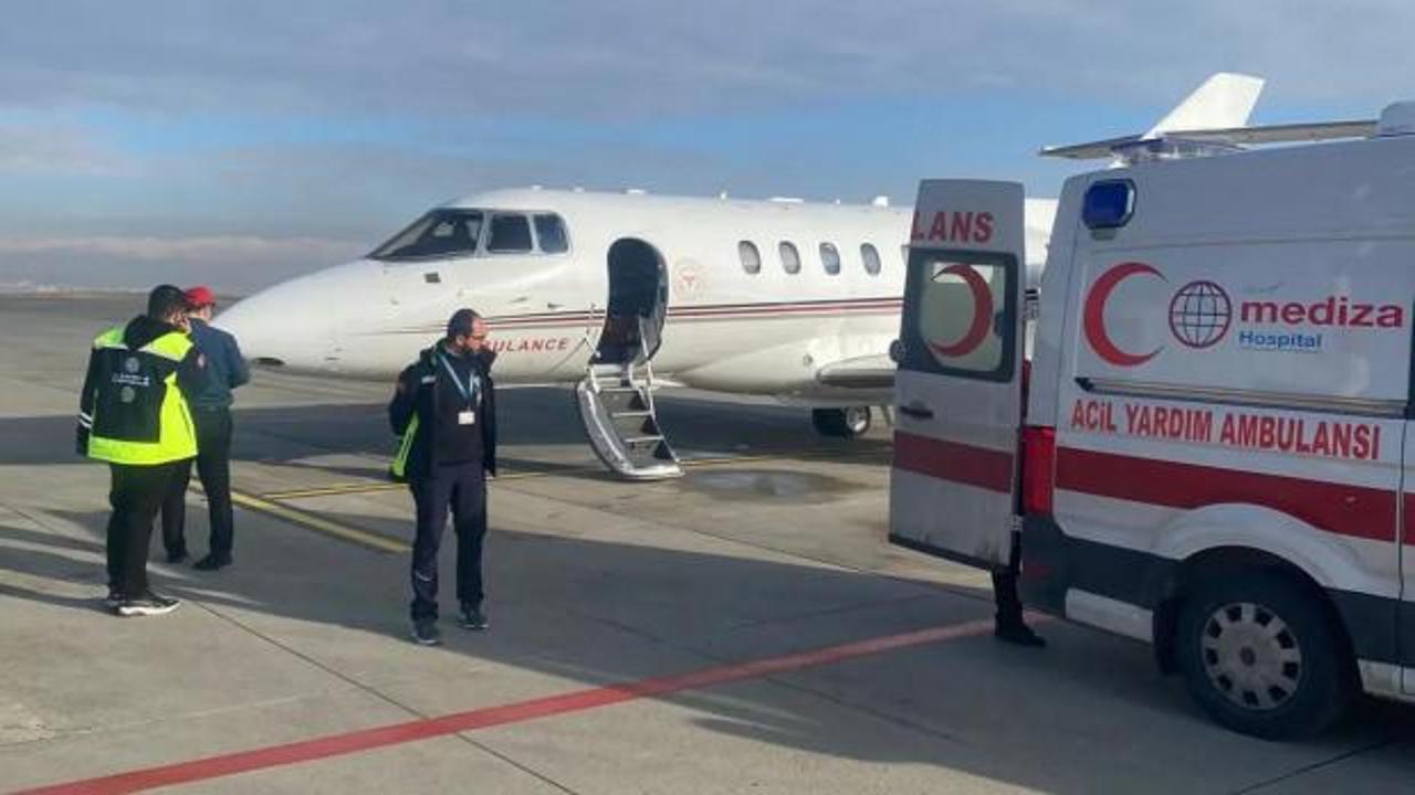 Ambulans u&ccedil;ak, 4 g&uuml;nl&uuml;k bebek i&ccedil;in havalandı